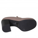 Mocassino da donna in pelle nude opaca con plateau tacco 9 - Misure disponibili: 32, 42