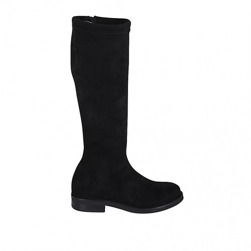 Woman's boot with zipper in black...