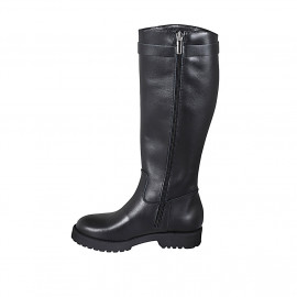 Stivale da donna in pelle nera con accessorio e cerniera tacco 3 - Misure disponibili: 32, 33, 34 2