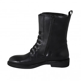 Man's laced ankle boot with... 2