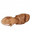 Sandalo da donna con listini incrociati e cinturino in pelle color cuoio tacco 4 - Misure disponibili: 32, 44