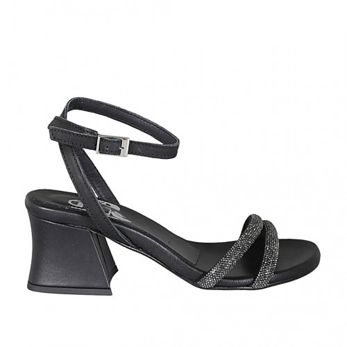 Sandale pour femmes en cuir noir avec courroie à la cheville et strass talon 6 - Pointures disponibles:  33, 45