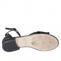 Chaussure ouverte pour femmes avec courroie et nœud en cuir noir talon 2 - Pointures disponibles:  32, 34
