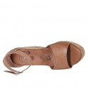 Zapato abierto para mujer con cinturon y plataforma en piel brun claro cuña 9 - Tallas disponibles:  32, 33, 34