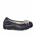 Ballerine avec chaîne pour femmes en cuir bleu talon compensé 3 - Pointures disponibles:  32, 33, 43