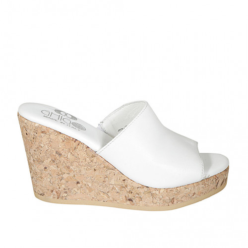 Woman's mules in white leather with platform and wedge heel 9 - Available sizes:  32, 33, 34, 43, 44, 45