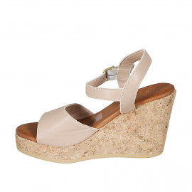 Sandale pour femmes avec courroie et plateforme en cuir rose clair talon compensé 9 - Pointures disponibles:  42, 43, 44, 45 2