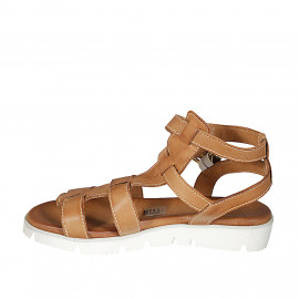 Sandale pour femmes avec courroies en cuir cognac talon compensé 3 - Pointures disponibles:  32 2