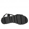 Sandalo da donna con fasce incrociate in pelle nera zeppa 3 - Misure disponibili: 32, 42