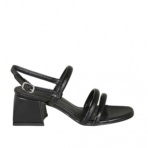 Woman's sandal in black leather heel 5