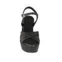 Sandalia para mujer en piel imprimida negra con cinturon, plataforma y cuña 9 - Tallas disponibles:  31, 32, 34, 42, 43, 44, 45, 46