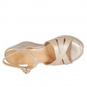 Sandale pour femmes en cuir imprimé rose clair avec courroie, plateforme et talon compensé 9 - Pointures disponibles:  42, 43, 45, 46