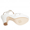Sandale pour femmes en cuir blanc avec courroie et plateforme talon 9 - Pointures disponibles:  31, 33, 34