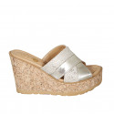 Mule pour femmes en cuir lamé platine et daim beige imprimé a pois platine avec plateforme et talon compensé 9 - Pointures disponibles:  34