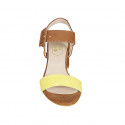 Sandale avec boucle pour femmes en daim cognac et jaune talon 5 - Pointures disponibles:  34