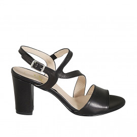 Woman's sandal with elastic band in black leather heel 8 - Available sizes: 33