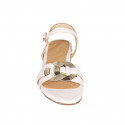 Sandale pour femmes avec accessoire en cuir d'or et courroie en cuir rose talon 2 - Pointures disponibles:  32, 33, 42, 46