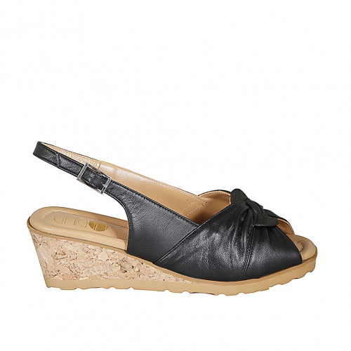 Sandale pour femmes en cuir noir talon compensé 5 - Pointures disponibles:  32, 33, 42, 43, 44, 45