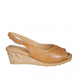 Sandale pour femmes en cuir cognac talon compensé 5 - Pointures disponibles:  44