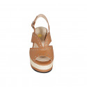 Sandale pour femmes en cuir cognac avec goujons, plateforme et talon compensé 7 - Pointures disponibles:  42, 43, 44, 45