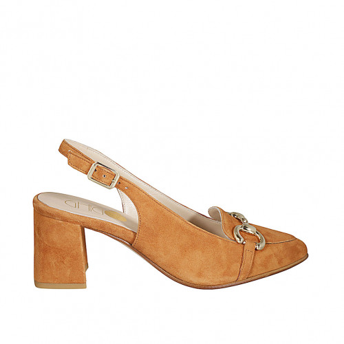 Decolté aperta dietro a punta da donna in camoscio cuoio con accessorio oro tacco 6 - Misure disponibili: 42, 44, 45, 46