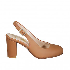 Chaussure ouverte à l'arrière et à bout rondu pour femmes en cuir cognac talon 8 - Pointures disponibles:  42, 43