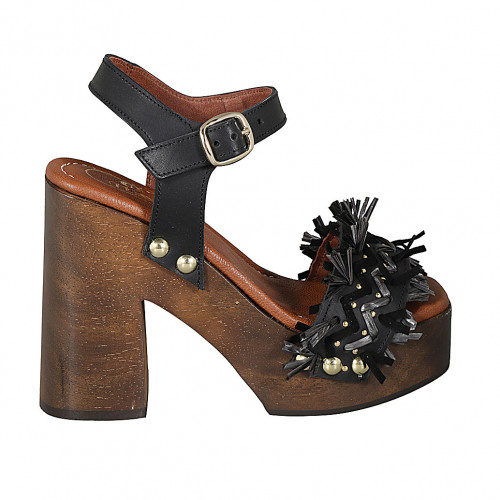 Sandale pour femmes avec courroie, plateforme, franges et goujons en cuir, daim noir et raphia gris talon 12 - Pointures disponibles:  42, 43, 44, 45
