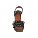 Sandalia para mujer con cinturon, plataforma, flecos y tachuelas en piel, gamuza negra y rafia gris tacon 12 - Tallas disponibles:  42, 43, 44, 45