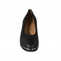 Zapato de salon para mujer con plantilla extraible y puntera en piel perforada negra cuña 4 - Tallas disponibles:  31, 32, 33, 34, 42, 44