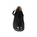 Chaussure à lacets avec semelle amovible et fermeture éclair pour femmes en cuir et daim imrpimé noir talon compensé 3 - Pointures disponibles:  31, 33, 34, 42, 43, 44