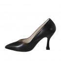 Woman's pointy pump shoe with V-cut in black leather heel 9 - Available sizes:  31, 33, 34, 42, 45