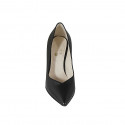Woman's pointy pump shoe with V-cut in black leather heel 9 - Available sizes:  31, 33, 34, 42, 45