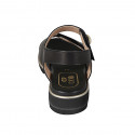 Sandale pour femmes avec fermeture velcro et goujon en cuir et cuir tressé noir talon compensé 3 - Pointures disponibles:  44