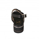 Sandale pour femmes en cuir et cuir tressé noir avec fermeture velcro y goujons talon compensé 4 - Pointures disponibles:  43, 44, 45, 46