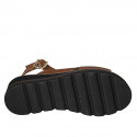 Sandale pour femmes avec goujons en cuir couleur cognac talon compensé 4 - Pointures disponibles:  42, 43, 44, 46