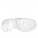 Mocassin pour femmes en cuir blanc avec chaîne talon 5 - Pointures disponibles:  43, 44