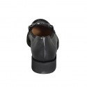 Mocassin pour femmes avec accessoire et semelle amovible en cuir perforé noir talon 3 - Pointures disponibles:  31, 33, 34, 42, 44, 45