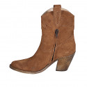 Woman's Texan ankle boot with zipper and embroidery in cognac brown suede heel 8 - Available sizes:  43, 44
