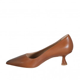 Women's pointy pump shoe in... 2