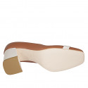 Décolleté da donna in pelle color cuoio e beige chiaro tacco 8 - Misure disponibili: 42