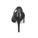 Woman's pointy pump with lace in black leather heel 9 - Available sizes:  32, 33, 34, 43, 44, 45, 46