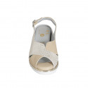 Sandale pour femmes avec semelle amovible en cuir beige et daim beige imprimé platine talon compensé 5 - Pointures disponibles:  33, 45