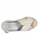 Sandalo da donna con plantare estraibile in pelle beige e camoscio beige stampato platino zeppa 5 - Misure disponibili: 32, 33, 43, 44, 45