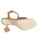 Sandale avec courroie et strass en cristal multicouleur pour femmes en cuir cognac talon 10 - Pointures disponibles:  34, 42, 43, 46