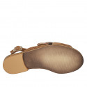 Sandale pour femmes avec boucle régolable en daim cognac talon 2 - Pointures disponibles:  32, 33, 34, 44, 45