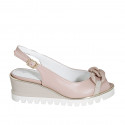 Sandalo da donna in pelle rosa chiaro con catena zeppa 6 - Misure disponibili: 34, 42