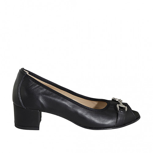 Zapato abierto en punta para mujer con accesorio en piel negra tacon 4 - Tallas disponibles:  32, 33, 34, 42, 43, 44, 45, 46