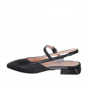 Decolté aperta sul tallone da donna con elastico e cinturino in pelle nera e vinile trasparente tacco 2 - Misure disponibili: 32