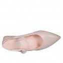 Decolté aperta sul tallone da donna con elastico e cinturino in pelle rosa chiaro e vinile trasparente tacco 2 - Misure disponibili: 32, 33