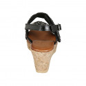 Sandale pour femmes en cuir noir avec fermetures velcro, perles et talon compensé 7 - Pointures disponibles:  43, 44, 45